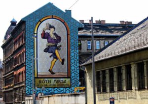 Tour of the Jewish Quarter in Budapest – the Jewish community, graffiti and nightlife