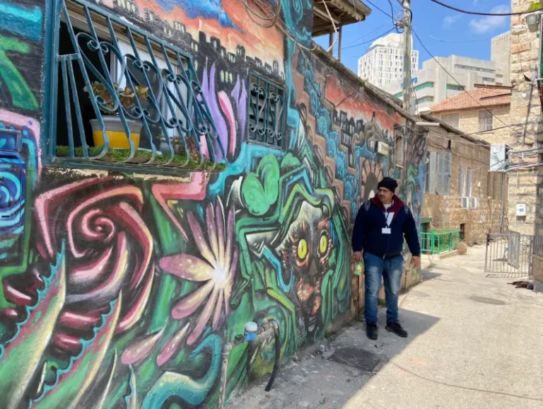 סיור 50 גוונים של ירושלים: להכיר את העיר דרך קיר הגרפיטי