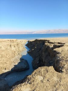 סיור בולענים בים המלח