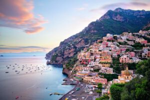 Recorrido por la costa de Amalfi: recorrido panorámico y visita a la ciudad