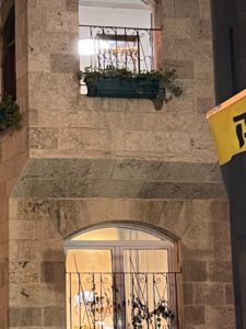 סיור חנוכיות בשכונת נחלאות