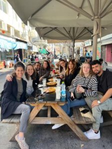 כרמל פלוס: סיור אוכל בשוק הכרמל וכרם התימנים