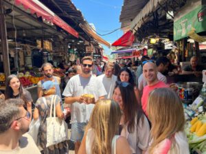 כרמל פלוס: סיור אוכל בשוק הכרמל וכרם התימנים