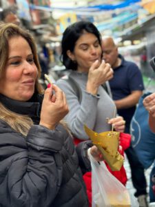 Mercado del Barrio Español | Recorrido gastronómico de Nápoles