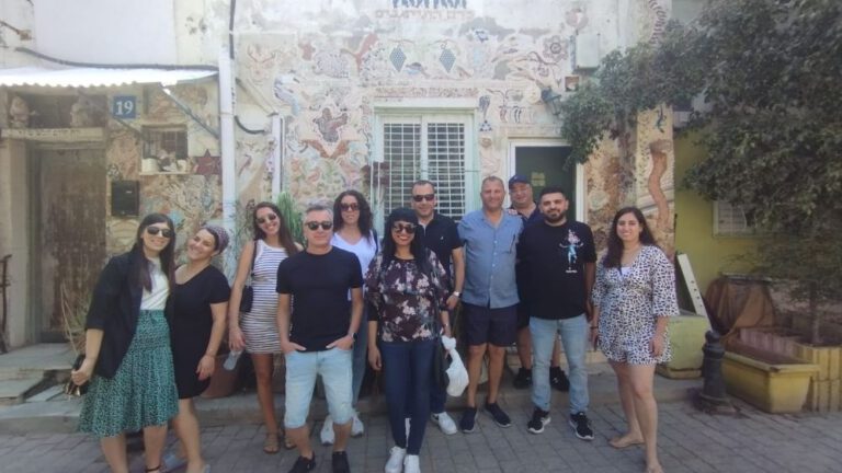 סיור אוכל בשוק הכרמל וכרם התימנים