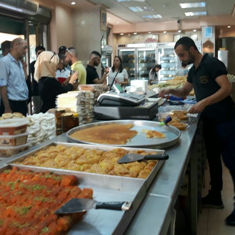 Food/Culinary Tour in Haifa, Wadi Nisnas - Knafa/Baklava and other sweets for a perfect dessert