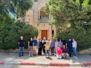 על סודות וארמונות: סיור בשכונת טלביה