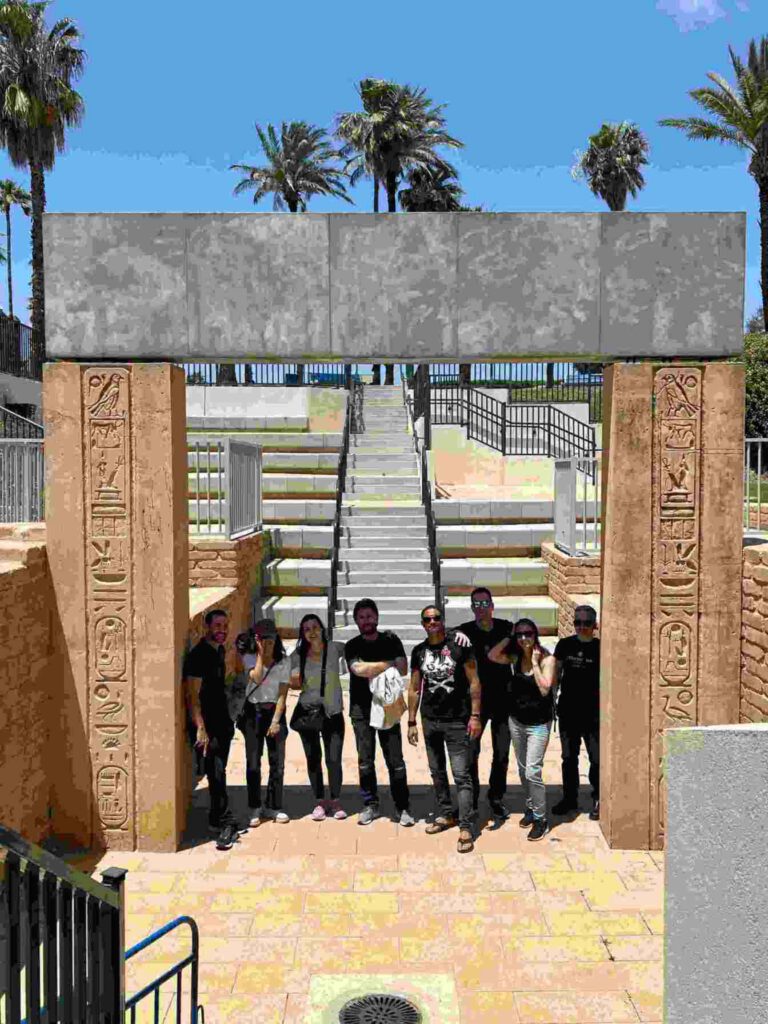 La carrera por el millón en Jaffa: una experiencia de encuentro entre saltar en los callejones