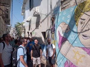 Recorrido de grafitis florentinos combinado con un recorrido gastronómico en Lewinsky
