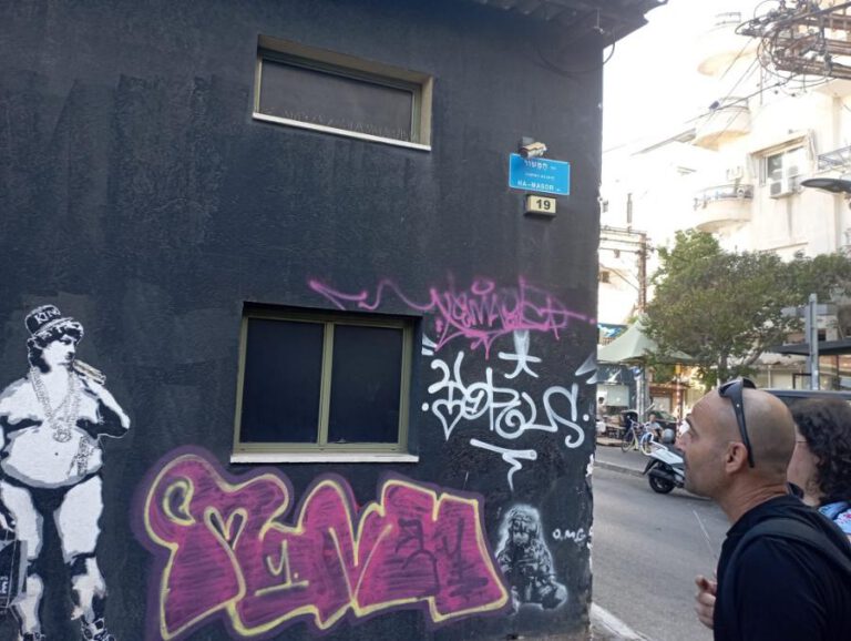 Recorrido de grafitis florentinos combinado con un recorrido gastronómico en Lewinsky