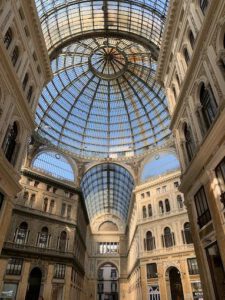 Recorrido por la ciudad de Nápoles