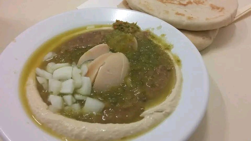 סיור אוכל בשוק הכרמל וכרם התימנים