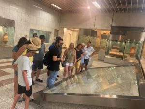 Visita guiada de Atenas en hebreo - El mosaico de la antigua iglesia bizantina