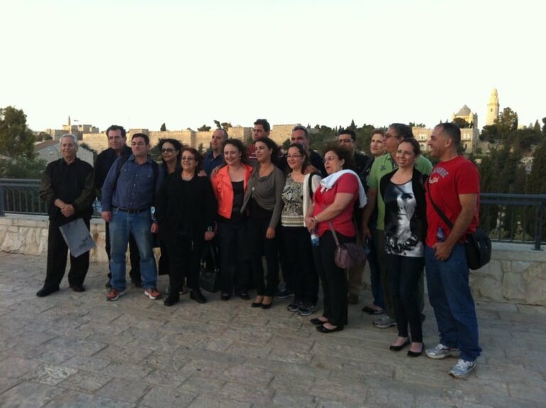 סיור במשכנות שאננים וימין משה עם שחקן