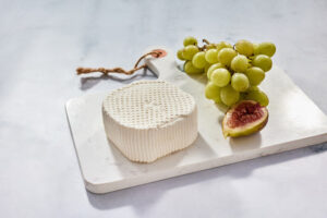 Los quesos del lechero: de un recorrido gastronómico por Lewinsky