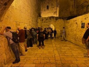 Recorrido de las oraciones de perdón y los patios de la Ciudad Vieja de Jerusalén | Un recorrido de las oraciones de perdón desde una perspectiva diferente