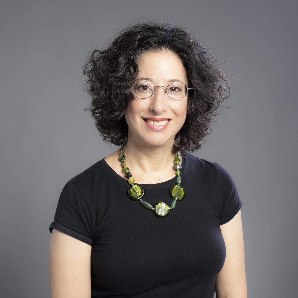 מדריכת סיורים שרון ברזילי
