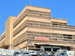 סיור טעימות בשוק תלפיות בחיפה