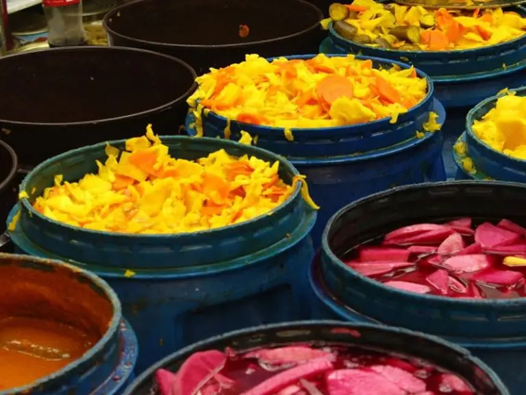 Un recorrido por los sabores y tradiciones del mercado de Hatikva