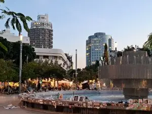 סיור אדריכלות סובב כיכר דיזנגוף