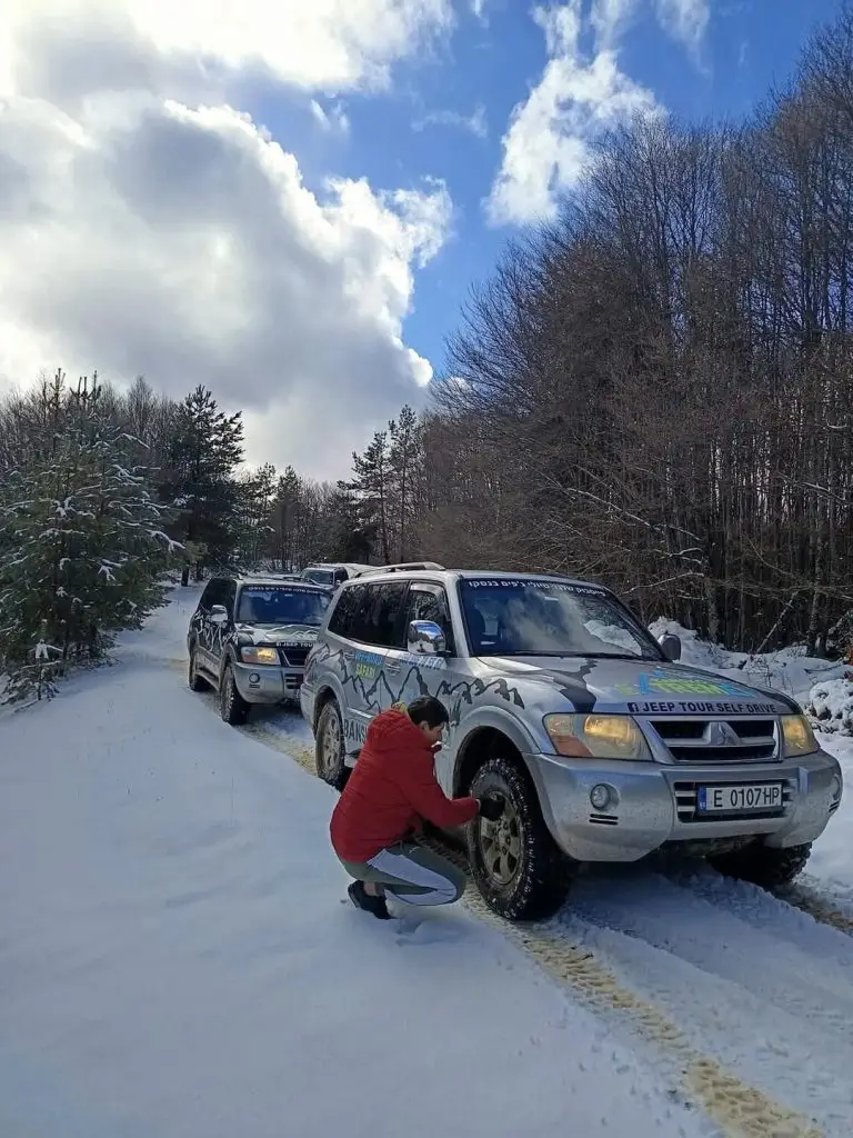 Excursión en jeep por la nieve con conducción autónoma - PARQUE NACIONAL DE PIRIN