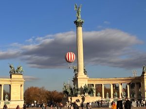 בודפשט גו - סיור מקיף במיניבוס - בודה + פשט