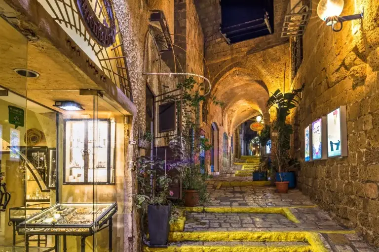 סיור סליחות ביפו - ממה אתה בורח?