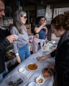 An in-depth tour of the ultra-Orthodox community and tastings of local Jewish cuisine