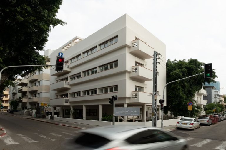 סיור בתל אביב – העיר הלבנה: מהאדריכלות האקלקטית לבאוהאוס