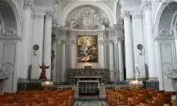 Recorrido por el casco antiguo de Nápoles: historia, arte y religión