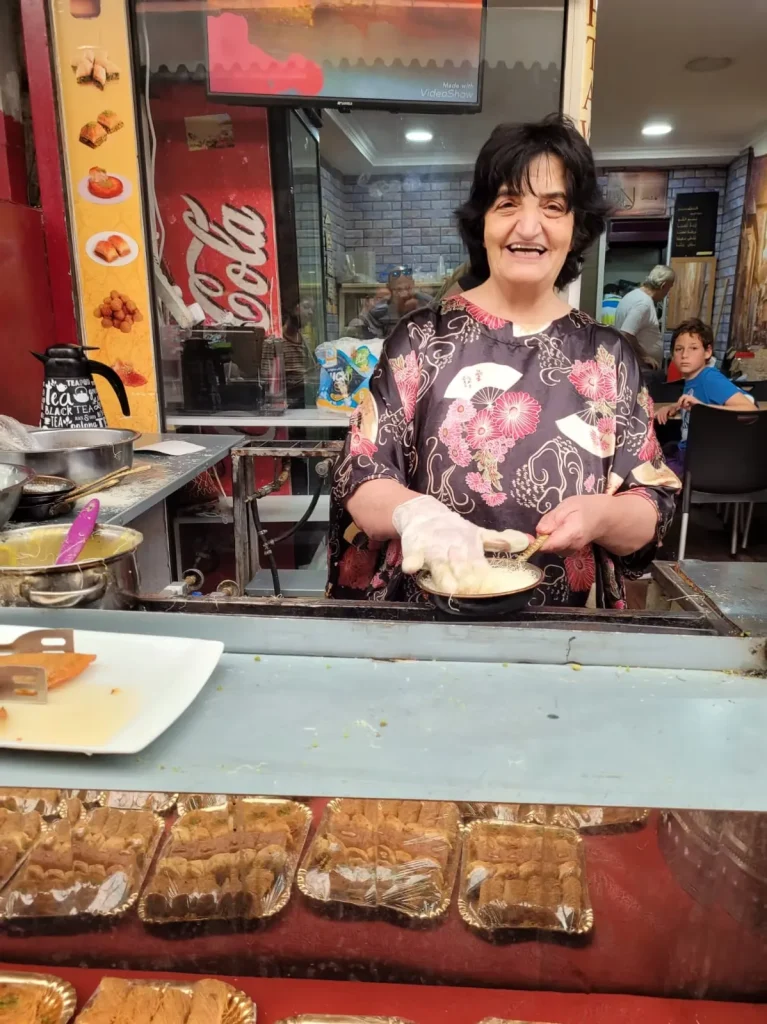 סיור קולינרי עכו | אווירה ים תיכונית שוקקת וצבעונית