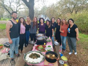 Foraging tour in the Carmel Mountains – embark on a culinary journey in nature