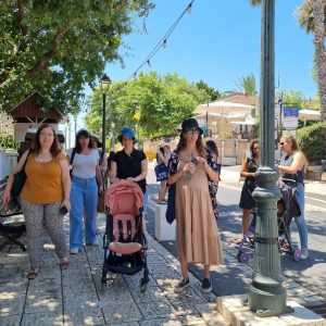 Tour gastronómico por Acre | Ambiente mediterráneo animado y colorido