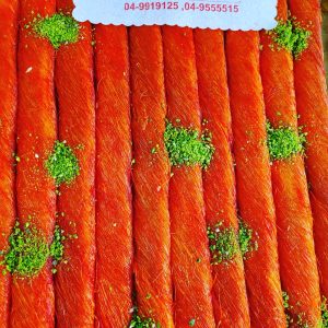 Tour gastronómico por Acre | Ambiente mediterráneo animado y colorido