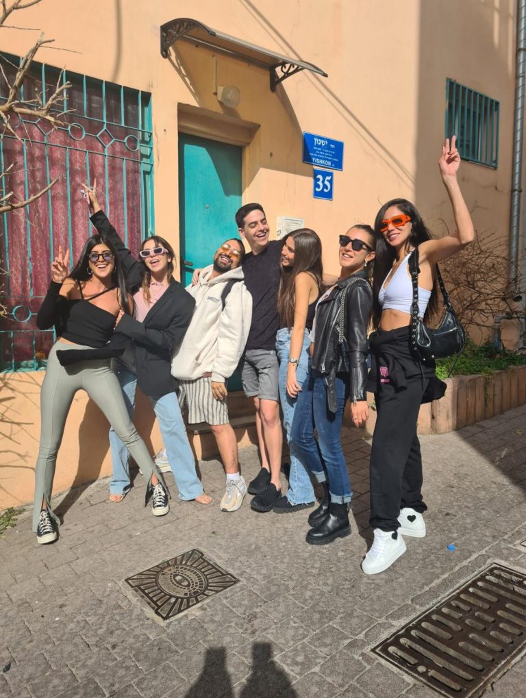 Tour gastronómico por la mañana/mediodía en el mercado Carmel