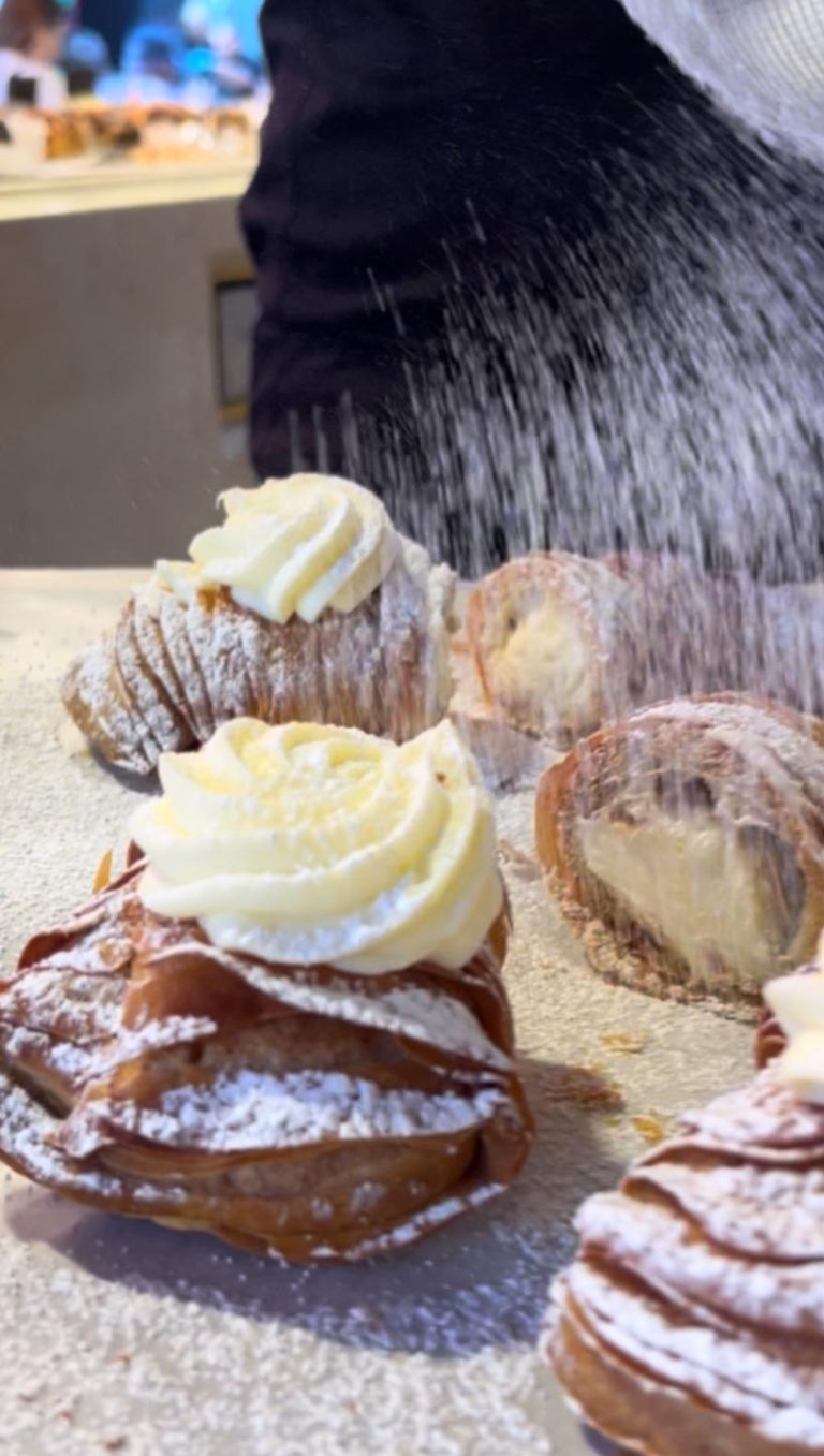 Tour gastronómico por la mañana/mediodía en el mercado Carmel