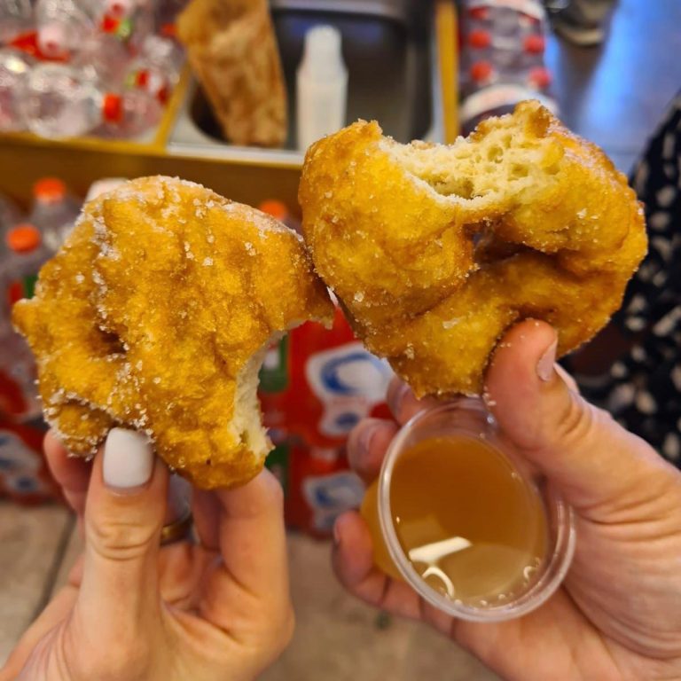 Tour gastronómico por la mañana/mediodía en el mercado Carmel