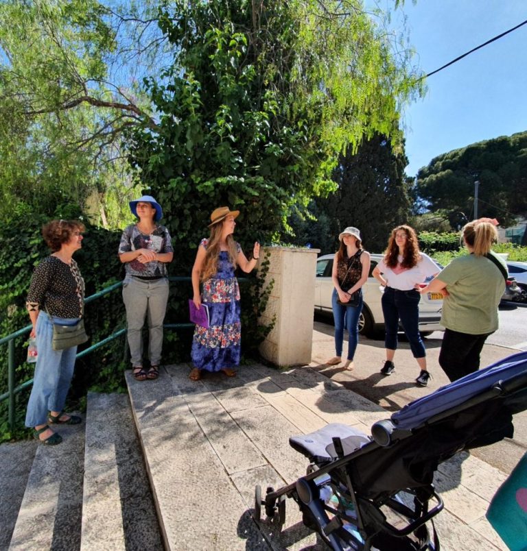 סיור במרכז הכרמל - שכונת בתי הקיץ של הגרמנים הטמפלרים