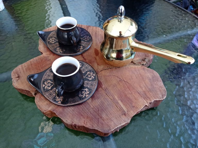 Recorrido culinario por Dalit al-Carmel, con un guía judío local.