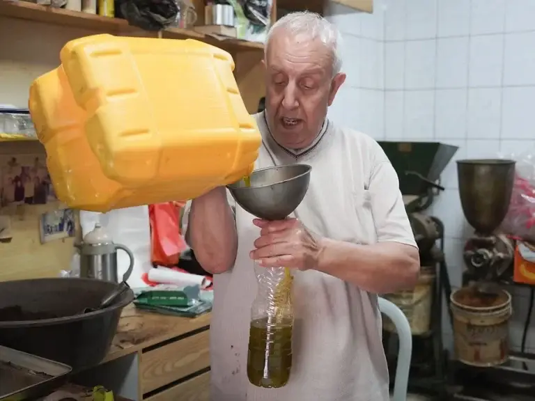 Recorrido culinario por Wadi Nisnas: delicias auténticas