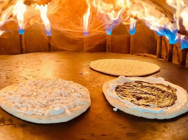 Recorrido culinario por Wadi Nisnas: delicias auténticas