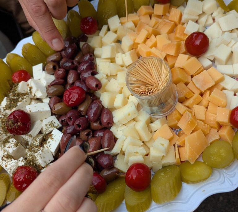 Recorrido culinario por el mercado de Talpiot: un encuentro culinario entre culturas en desarrollo