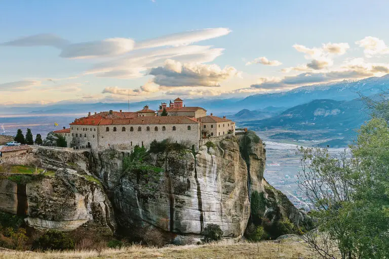 Private tour to Meteora – the hanging monasteries | UNESCO World Heritage Site