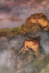 Private tour to Meteora – the hanging monasteries | UNESCO World Heritage Site