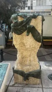 Sea, Boulevard, Square Tour | The Zionist Story of Tel Aviv, the First Hebrew City