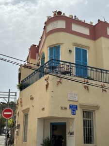 Recorrido por Neve Tzedek: el amor a la vuelta de la esquina