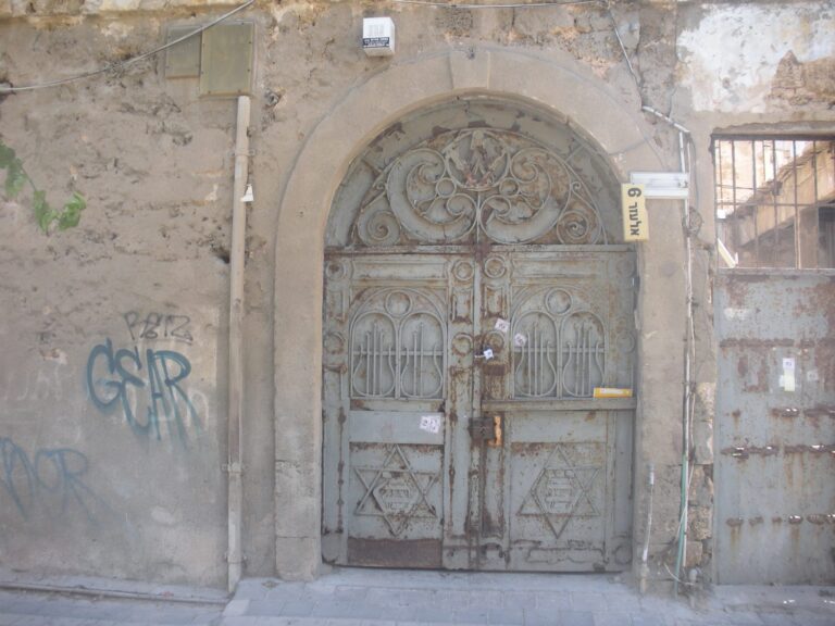 Recorrido por Neve Tzedek: el amor a la vuelta de la esquina