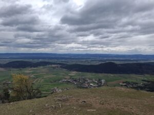 טיול יום לאלפים הוינאים - נופים הרריים ותצפיות פנורמיות