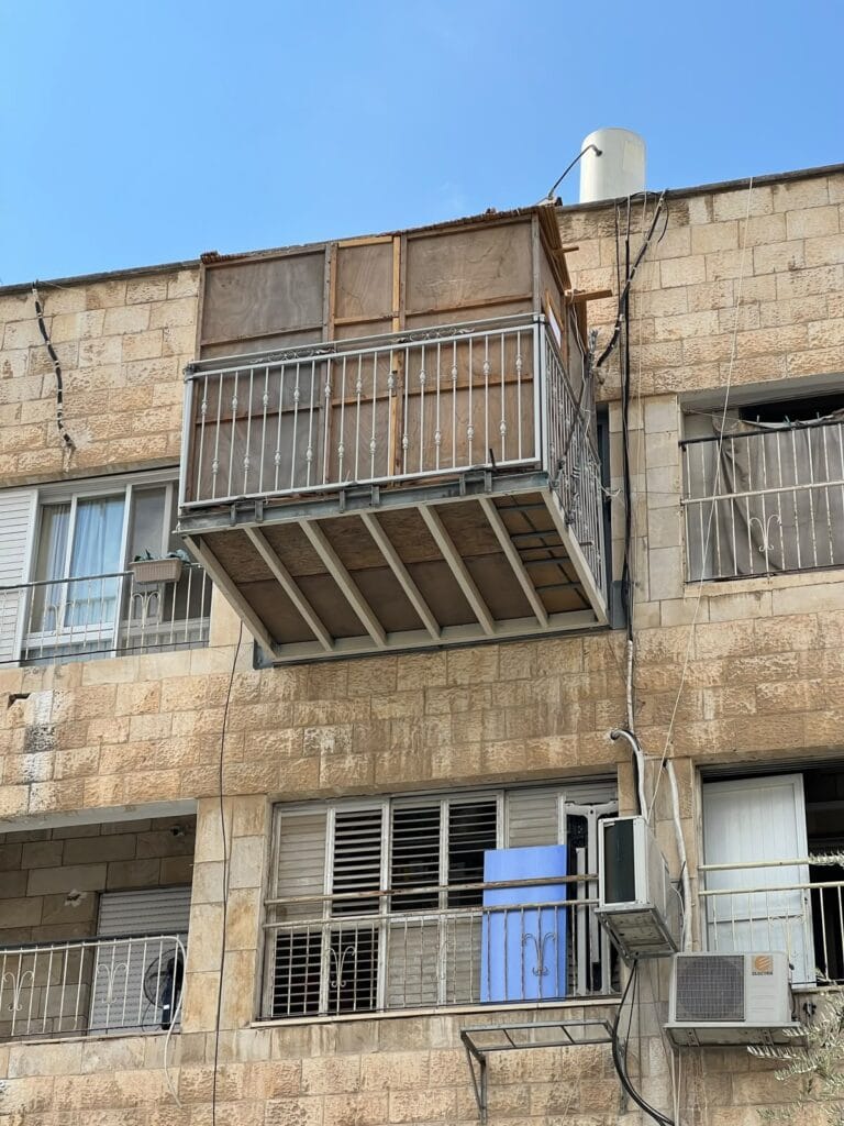 סיור סוכות בחצרות החרדיות של ירושלים