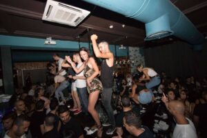 Excursión por bares en Tel Aviv | Una noche, 4 lugares y acceso VIP